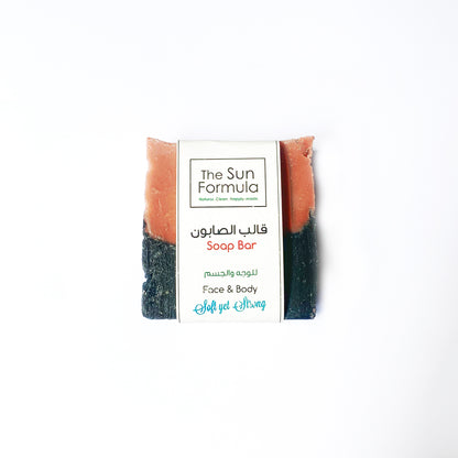 قالب الصابون بالفحم والطين الوردي